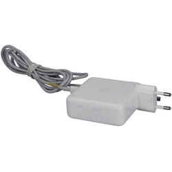 Używany Zasilacz Apple 61W 20V 3A USB-C A1947 Oryginalny
