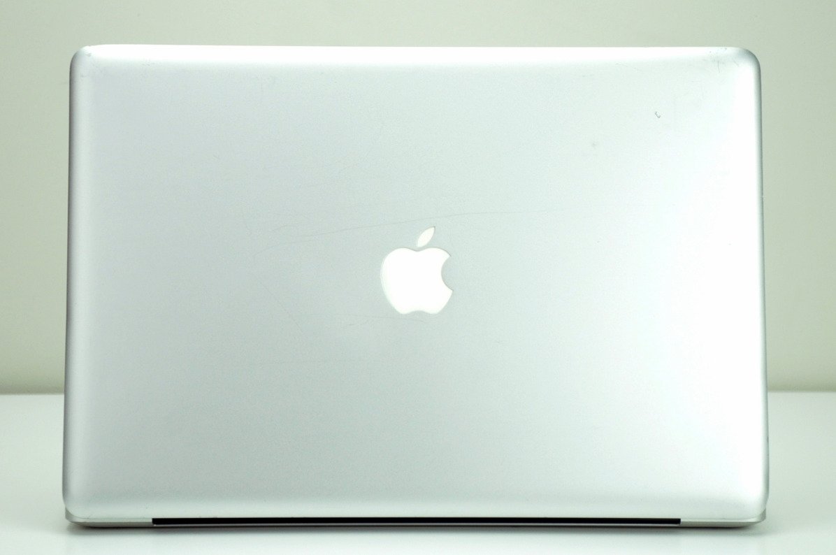 Laptop Apple Macbook Pro A1286 P8800 8 GB 320 HDD 15,4" WXGA+ A-